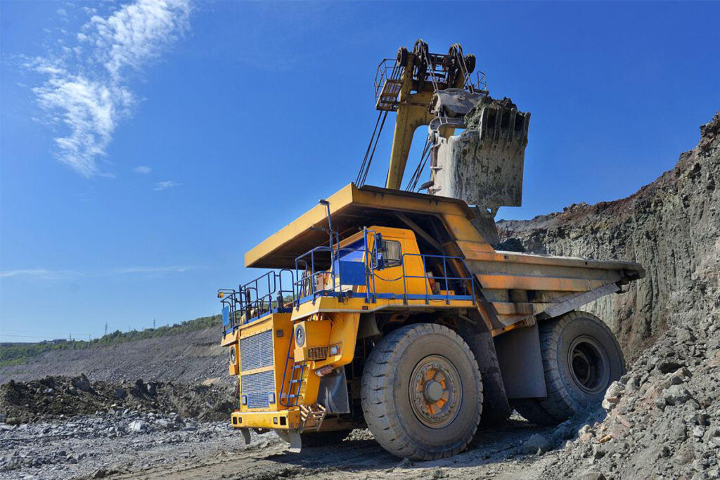  Forlander 20.5-25 24PR E3/L3 Loader Tires: Successful Application in Iranian Mining Areas