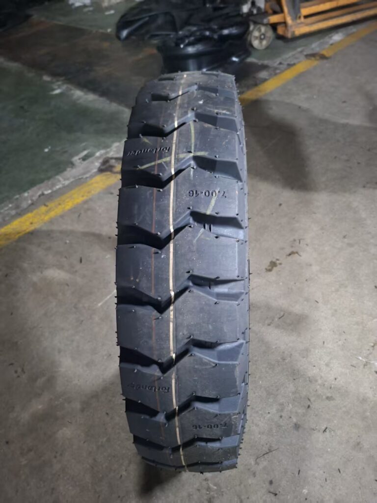FD100Z e3 l3 tire 7.50 16 tire tyre in pakistan